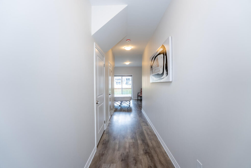 Maximizing Airbnb Income in Toronto: