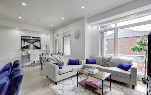 Why Property Owners in Toronto Choose Professional Property Management